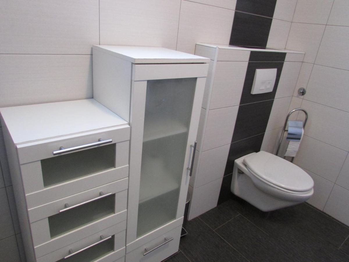 Apartment Miaantonia Vrsi Bagian luar foto